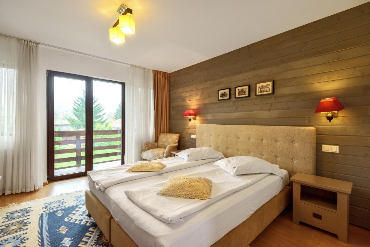 Casa Muntelui Hotel Fundata Luaran gambar