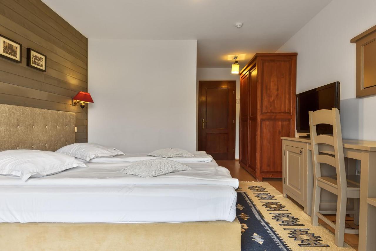 Casa Muntelui Hotel Fundata Luaran gambar