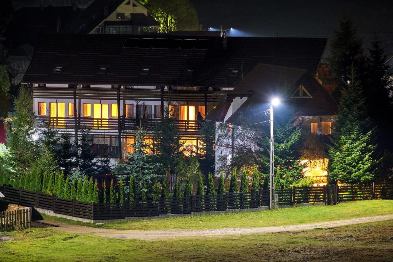Casa Muntelui Hotel Fundata Luaran gambar